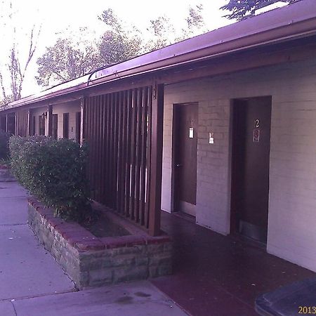 Ranch Motel Tehachapi Bagian luar foto