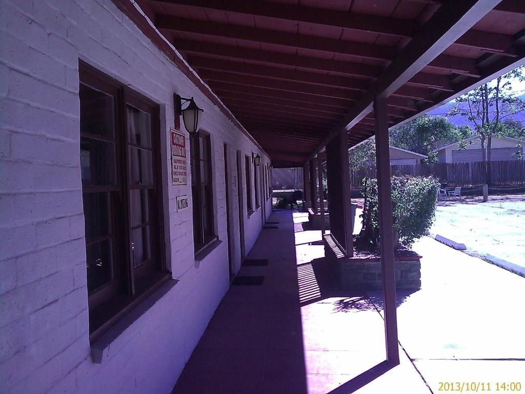 Ranch Motel Tehachapi Bagian luar foto