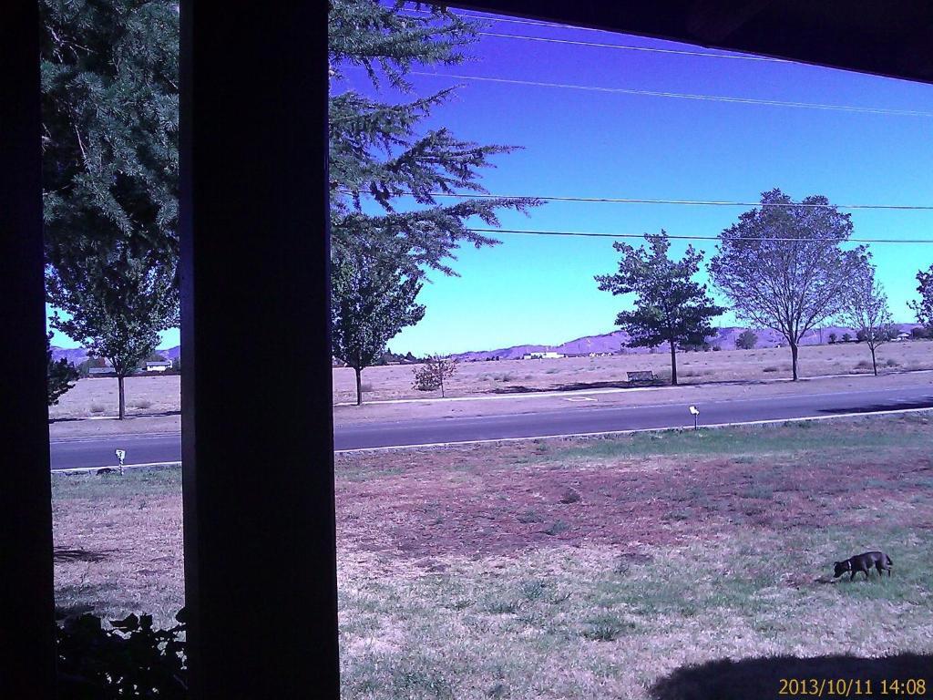 Ranch Motel Tehachapi Bagian luar foto
